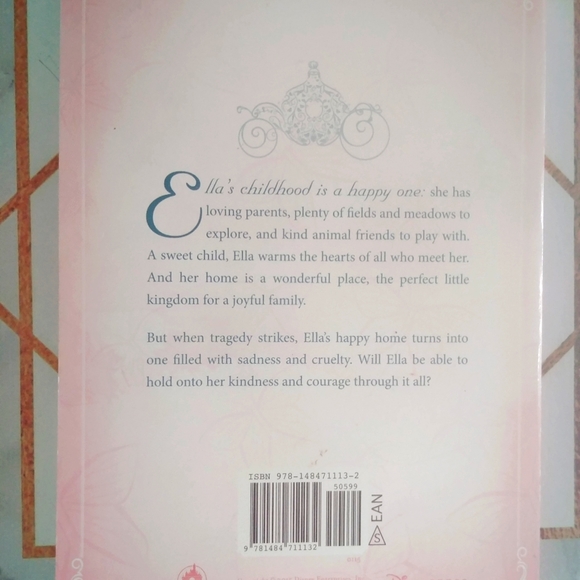 Cinderella Live Action Book & Glass Slipper Necklace - Picture 8 of 8